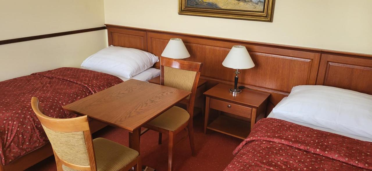 Hotel Matysak Bratislava Eksteriør billede